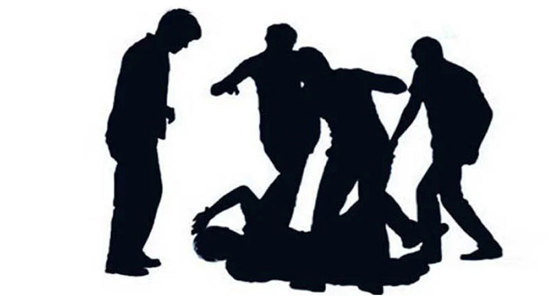 রোজার দিন এসব কাজ ভালো না’ বলায় ক্ষিপ্ত হয়ে যুবককে পিটিয়ে হত্যা